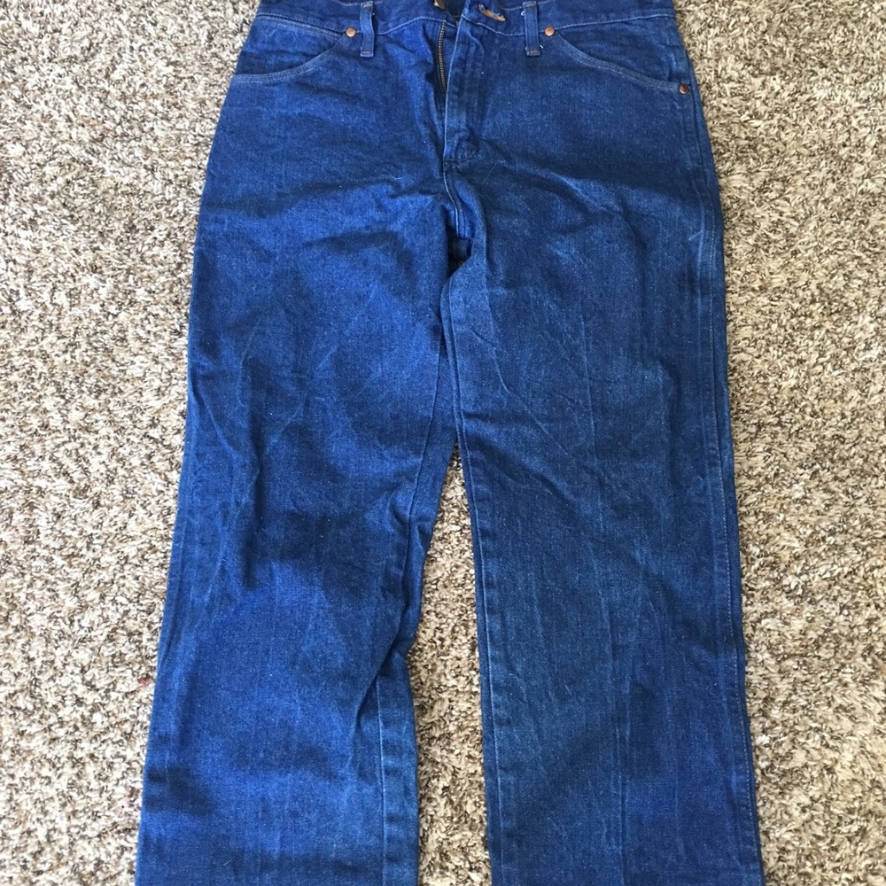 Men’s wrangler jeans.  Heavy starched.